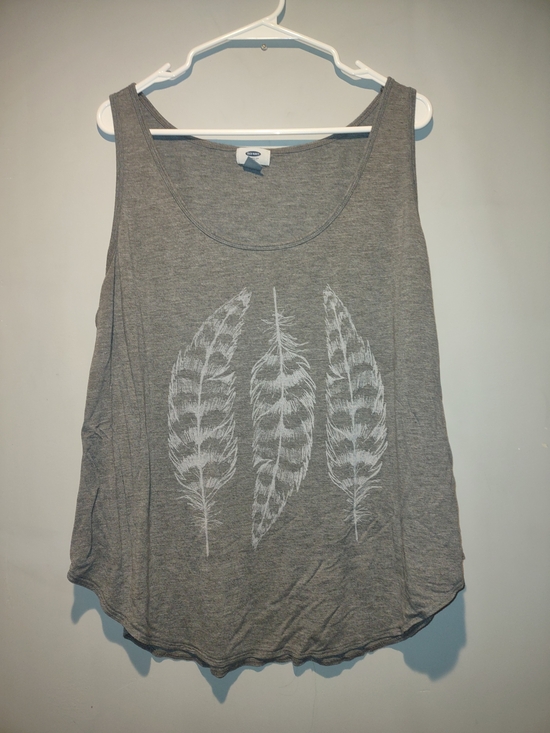 Old Navy Tops - Old Navy Grey Tank with White Feather Motif XXL